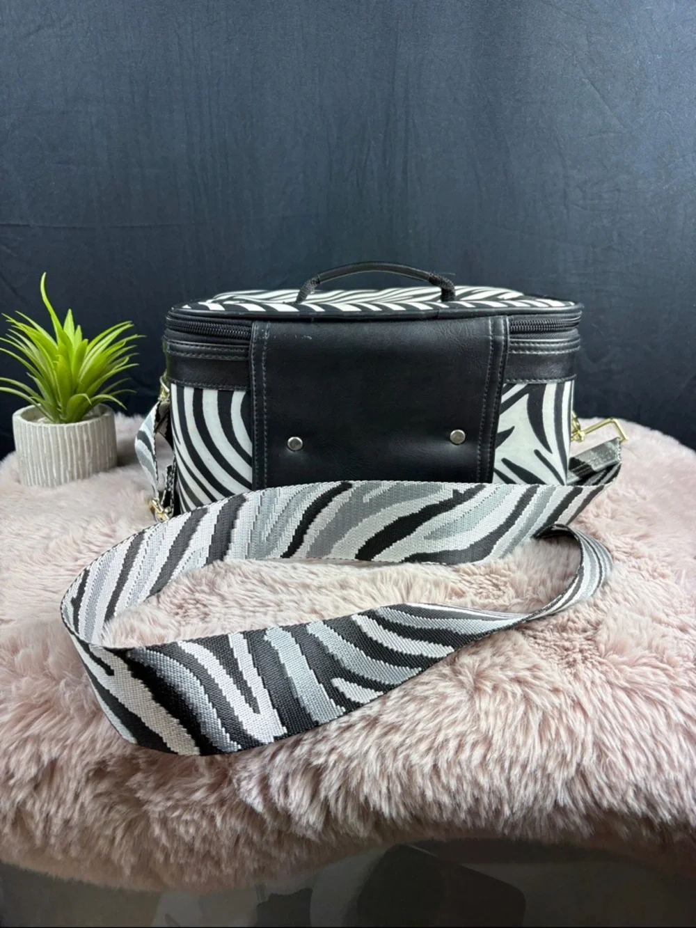 Behringer Zebra Print Travel Case Professional Cosmetic & Toiletry Organizer